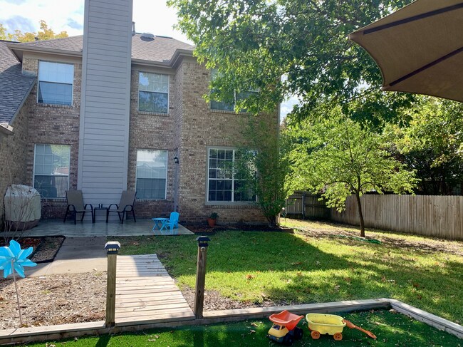 Foto del edificio - 4301 Lavaca Dr