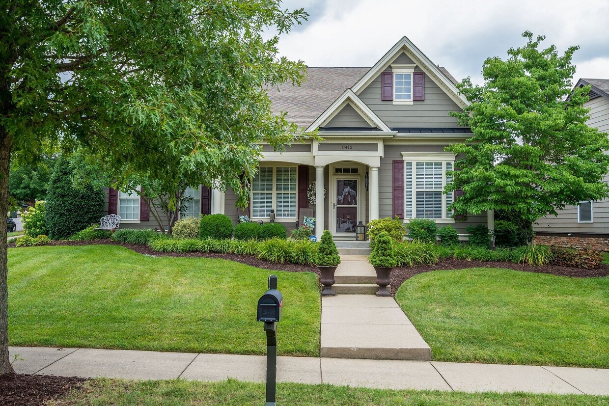 3 Bedroom, 3 Bathroom Home w/ 2 Car Garage... - 3 Bedroom, 3 Bathroom Home w/ 2 Car Garage...