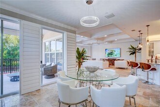 Building Photo - 1528 NE Outrigger Landings Dr