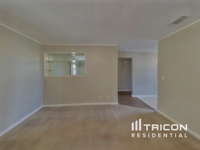 Foto del edificio - 2518 Lang Ave