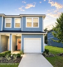 Building Photo - 726 Sailor Grv Ln