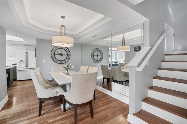 Building Photo - 200 Cocoanut Ave