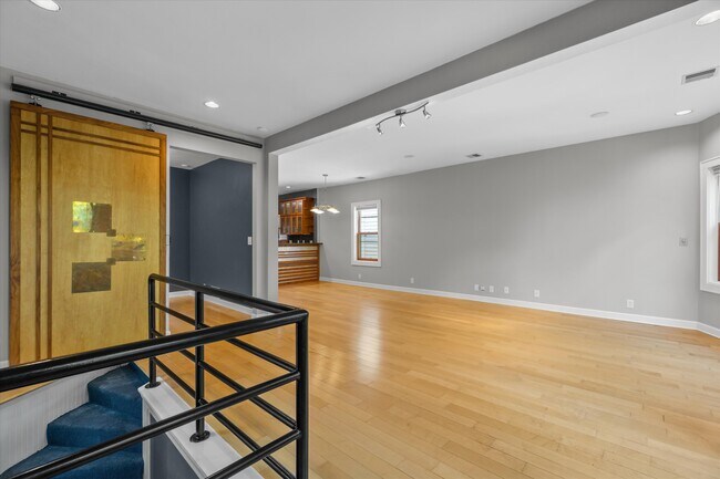 Foto del edificio - 1827 N 1st St