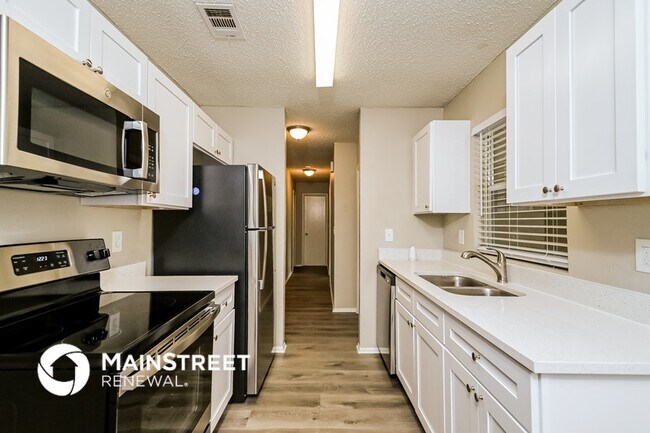 Building Photo - 6093 Myrtlewood Rd