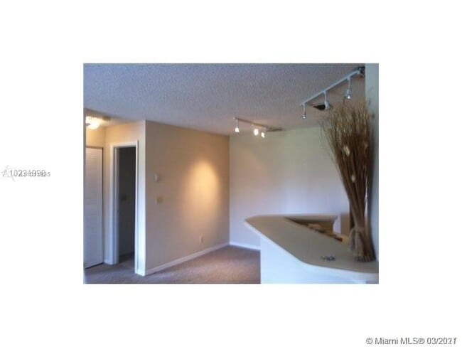 Building Photo - 3310 Pinewalk Dr N