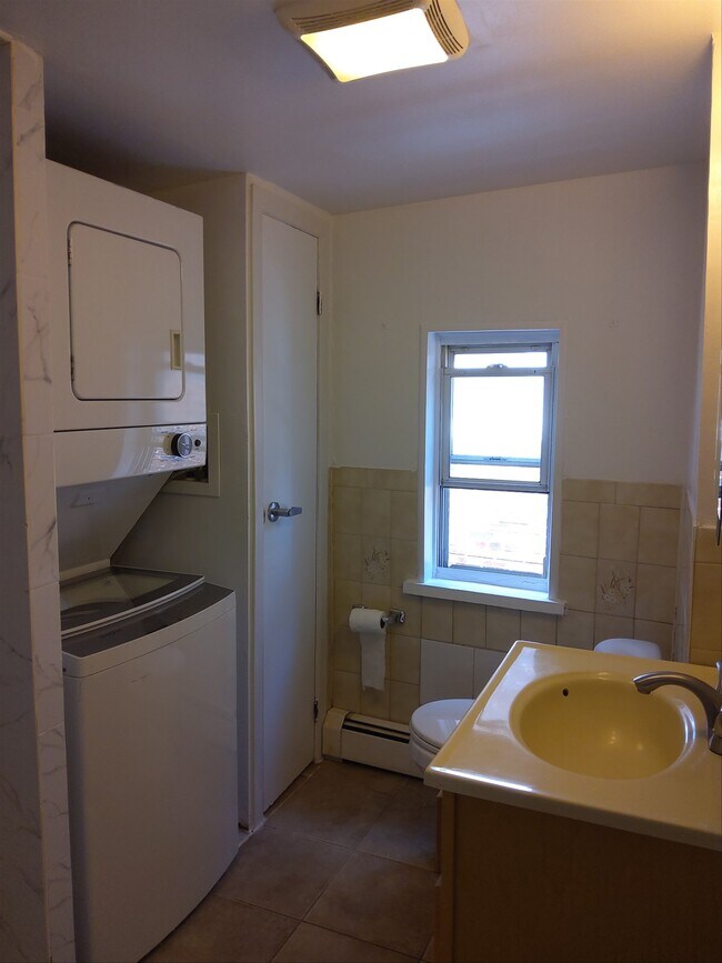 Foto del edificio - St Pauls Ave, Cliffside Park, NJ 07010 - 1...