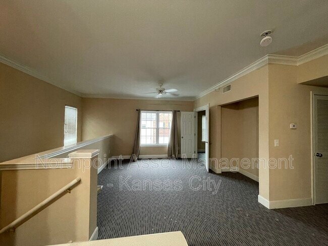 Building Photo - 11614 Tomahawk Creek Pkwy