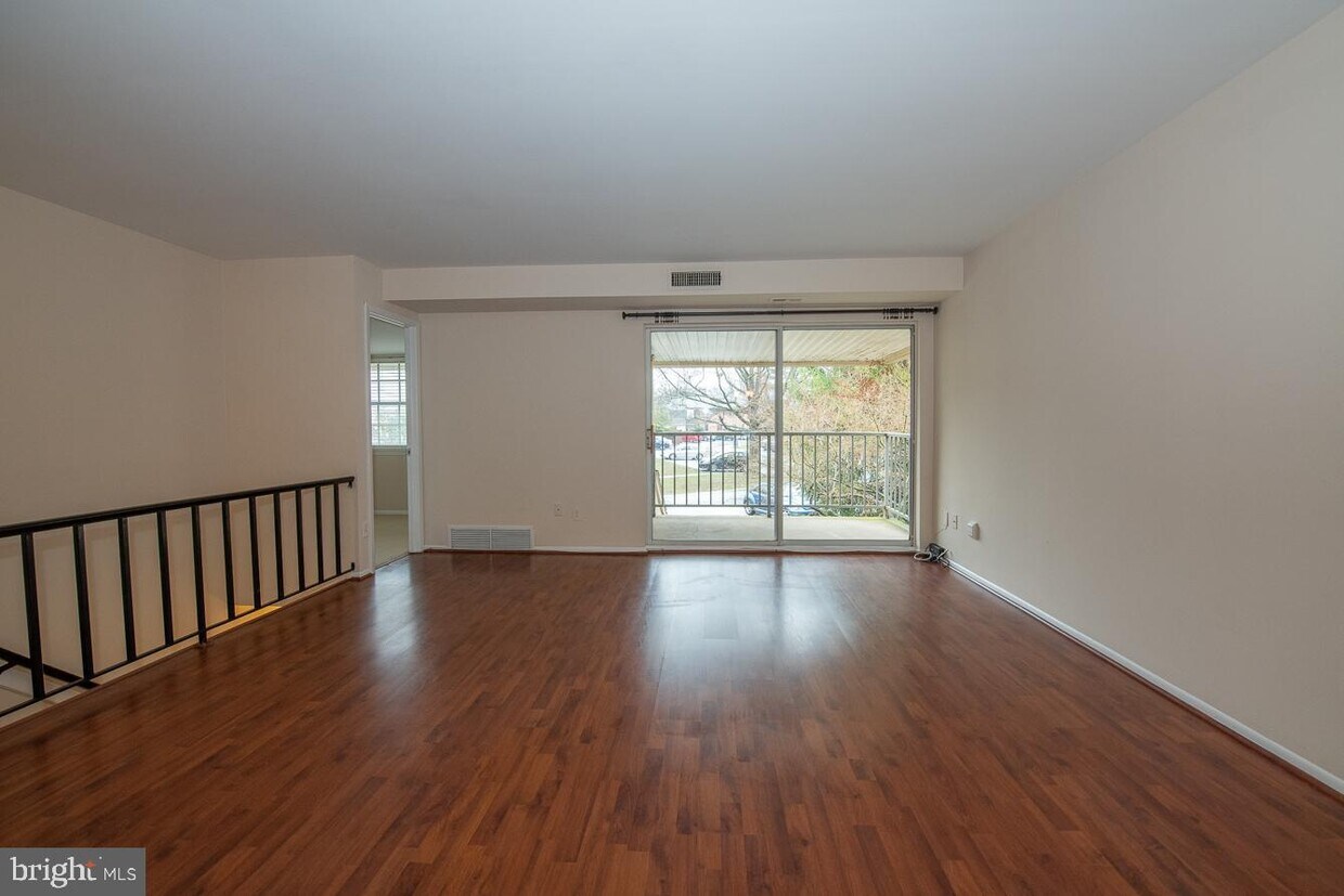 38 Old Crossing, Devon, PA 19333 Condo for Rent in Devon, PA