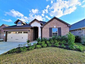 Building Photo - 218 Verde Lake Way