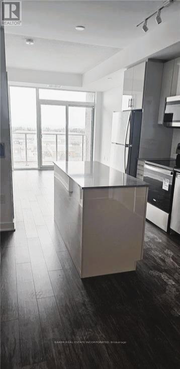 Building Photo - 2782 Barton St E