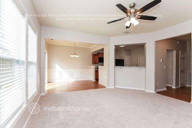 Building Photo - 739 Mountain Laurel Dr