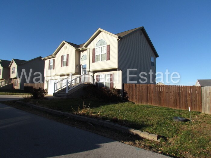 Foto del edificio - 22832 Revelation Rd