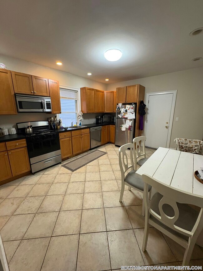 Foto del edificio - 29 Covington St