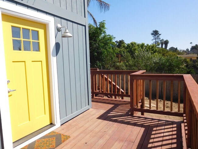 Foto del edificio - 677 Requeza St