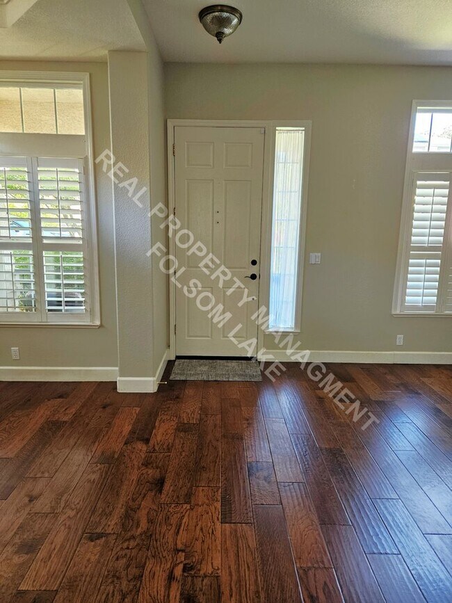 Building Photo - 4-Bedroom Single-Story Home in Briggs Ranch