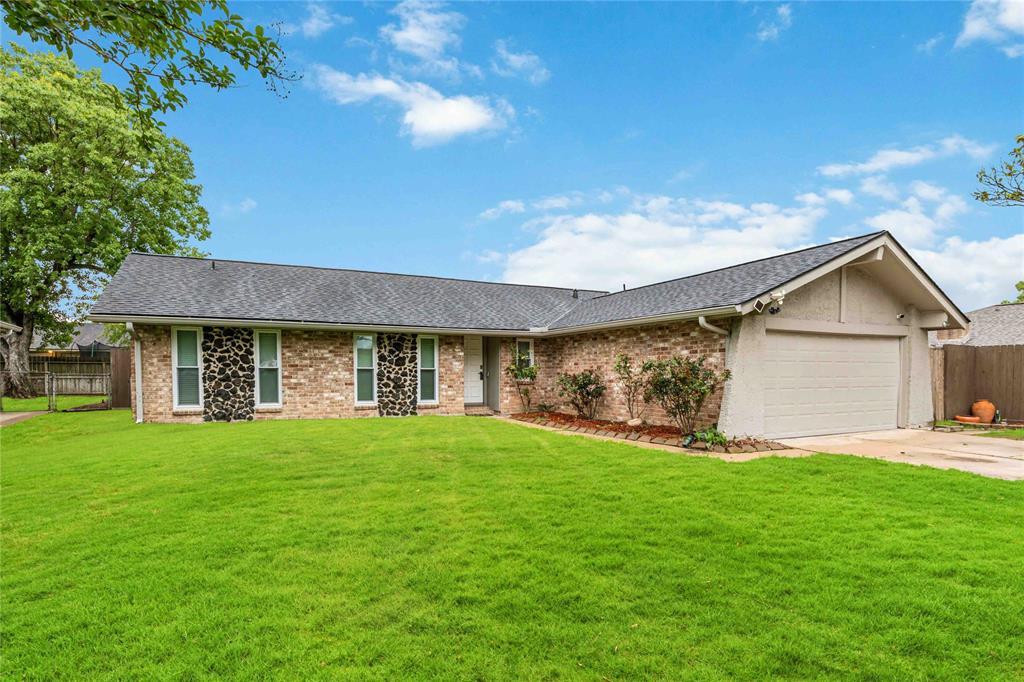 Foto principal - 11502 Lansbury Dr
