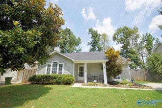 Building Photo - 252 Mountain Creek Dr