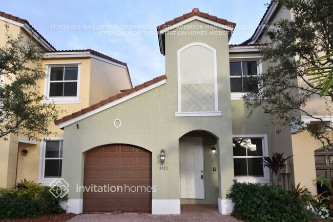 Building Photo - 4025 SW 149th Ct