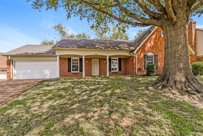 Building Photo - 8244 Weatherwood Ln