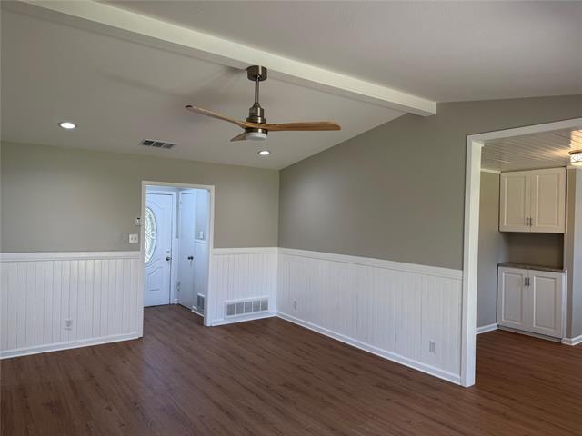 Foto del edificio - 7425 Deaver Dr