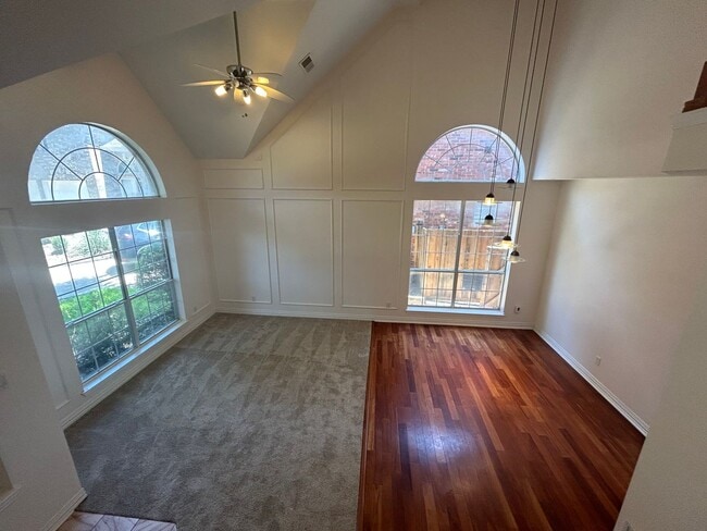 Building Photo - Great Las Colinas Location!