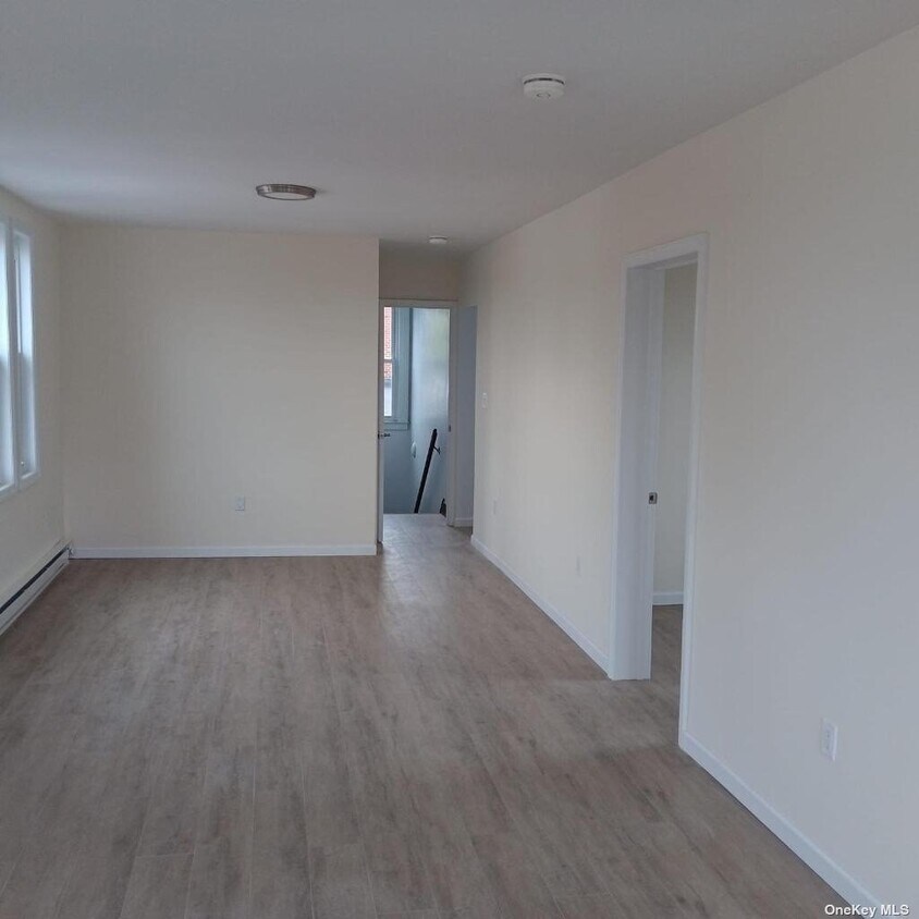 Foto del edificio - 13-46-46 127th St