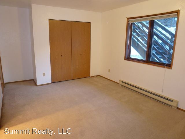 Foto del edificio - 2204 Raven Rd