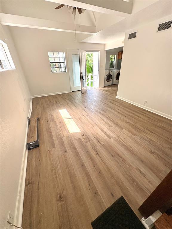 Foto del edificio - 2130 Fenwood St