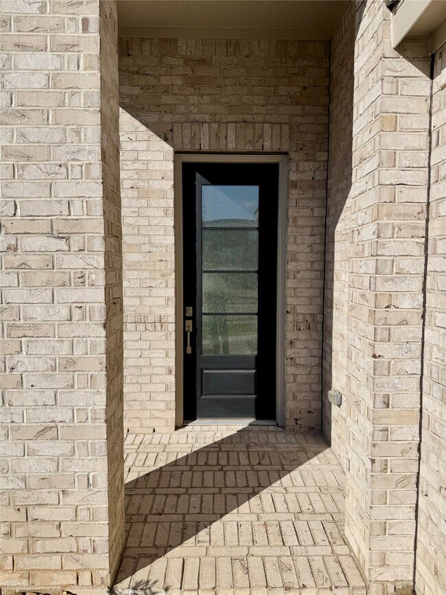 Foto del edificio - 5835 Majestic Sky Dr