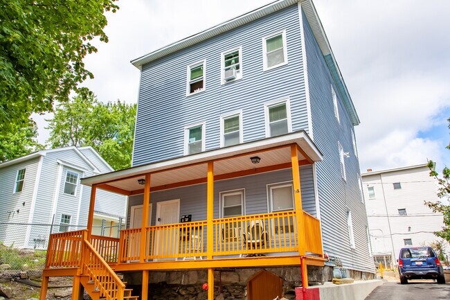 Building Photo - 14 Benefit Ter