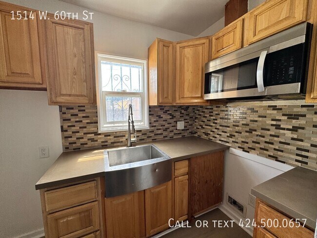 Foto del edificio - 1514 W 60th St