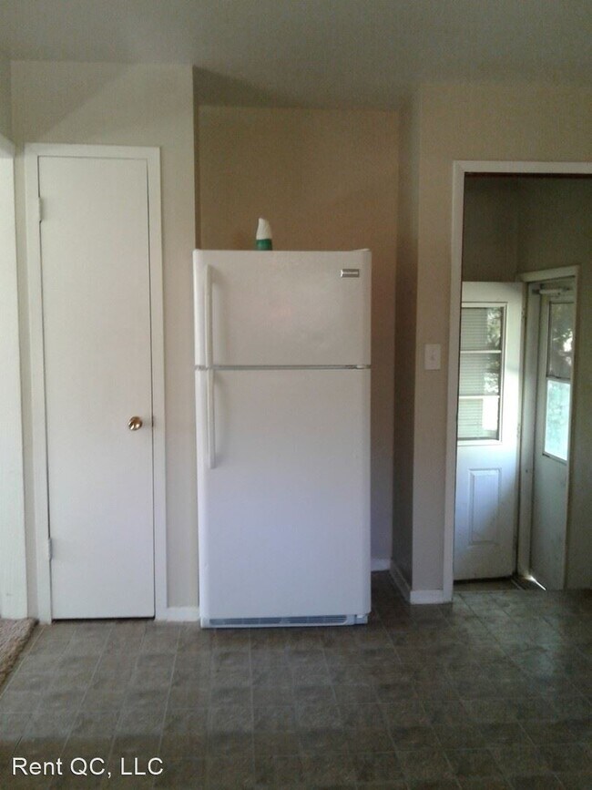 Foto del edificio - 3 br, 1 bath House - 2130 Glaspell Street