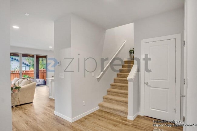 Foto del edificio - 13007 193rd Ave E