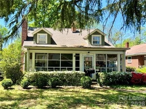 Building Photo - 1637 Morningside Dr