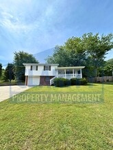Building Photo - 3891 Rolling Brook Cir
