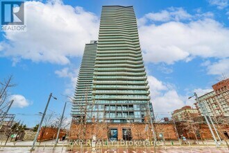 Building Photo - 390 Cherry St