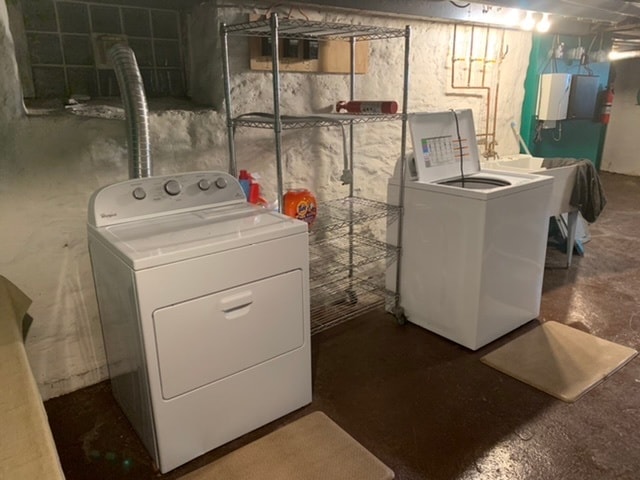 Laundry room - 438 Taylor St