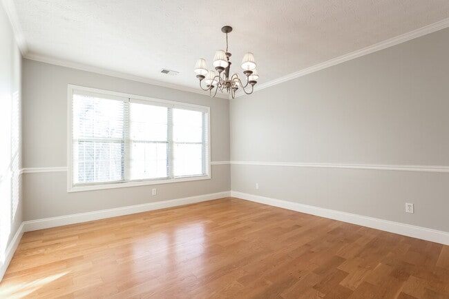 Building Photo - 430 Allens Landing Ct