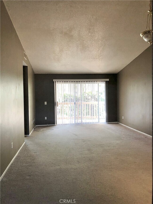 Building Photo - 94 Abrigo-