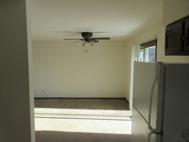 Building Photo - 386