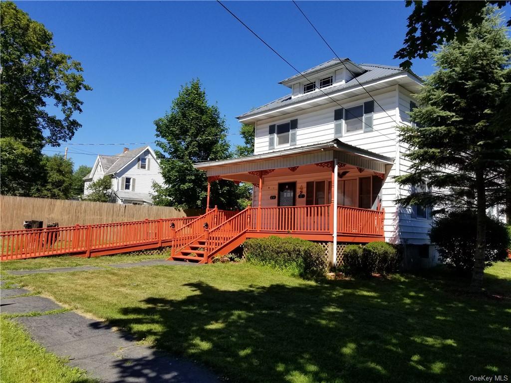 24 Jefferson Ave Unit 2, Jeffersonville, NY 12748 Room for Rent in