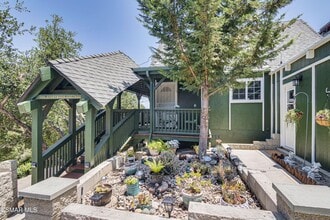 Building Photo - 1467 Kathleen Dr