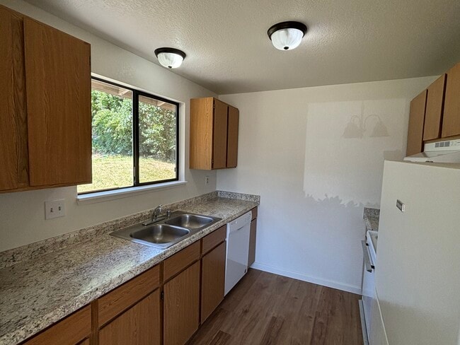 Building Photo - 2632 Cascade Trail