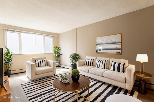 Photo du bâtiment - Mainstreet Plaza Apartments