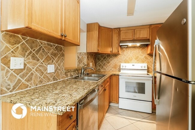 Building Photo - 2326 E 111th Ave