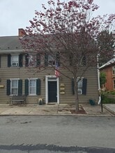 Building Photo - 106-108 S Main St