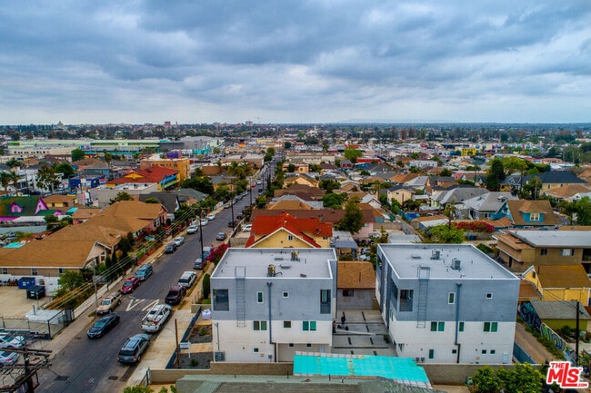 Foto del edificio - 1625 S New Hampshire Ave