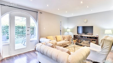 Building Photo - 9 Esterbrooke Av