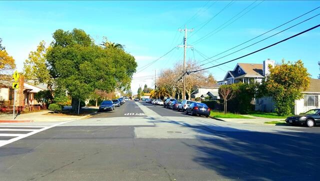 Foto del edificio - 602 Hopkins Ave