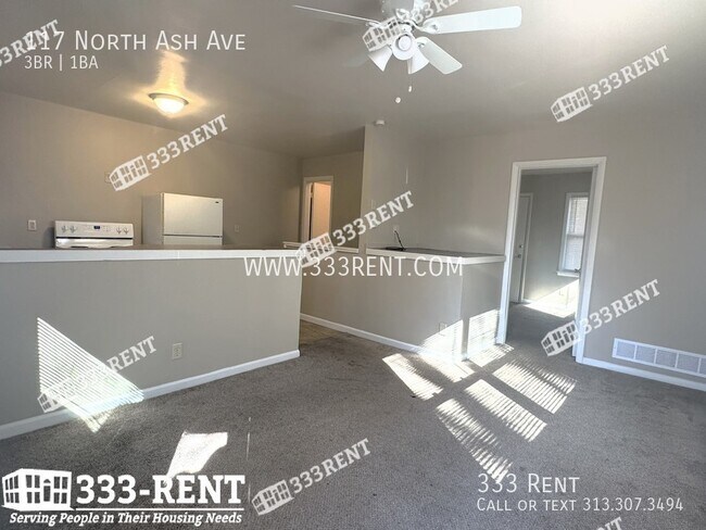 Building Photo - 117 N Ash Ave